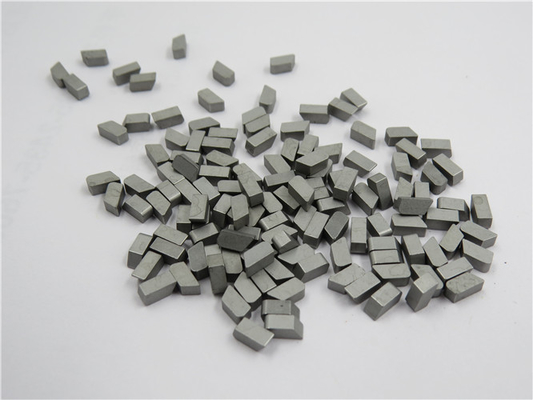 China 0.8um Particle Tungsten Carbide Lathe Tips , Durable Cemented Carbide Tips supplier