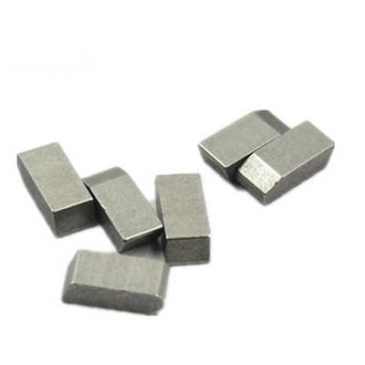 China K10/K20/K30/K05/P40 Alloy Tungsten Carbide Teeth , Cemented Carbide Tool Tips supplier