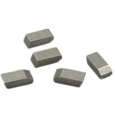 China Silver Grey Color Tungsten Carbide Cutting Tips High Hardness 0.8um Particle supplier