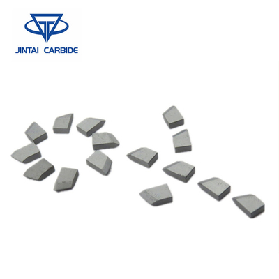 China High Erosion Resistant Tungsten Carbide Saw Tips Cobalt Based Alloy supplier