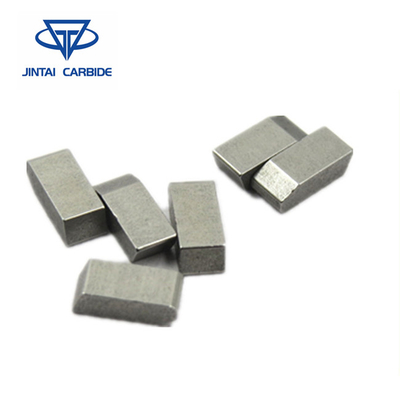 China Cemented Carbide Saw Tip / Virgin Cemented Carbide Saw Tips For Cutting Hard Wood supplier